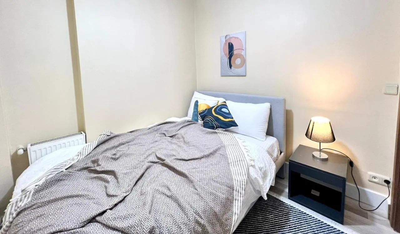 Wonder Homes - Cozy Flat In Tesvikiye-Nisantasi, 2Br, 9 Ppl Istanbul Apartment